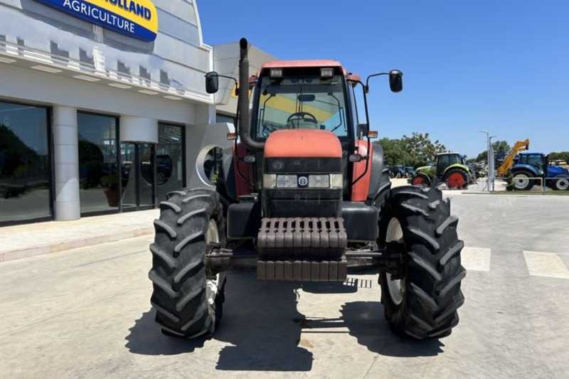 OmecoHub - Immagine NEW HOLLAND M135